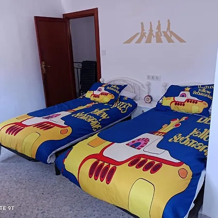 Casa Beatles Del Valle *